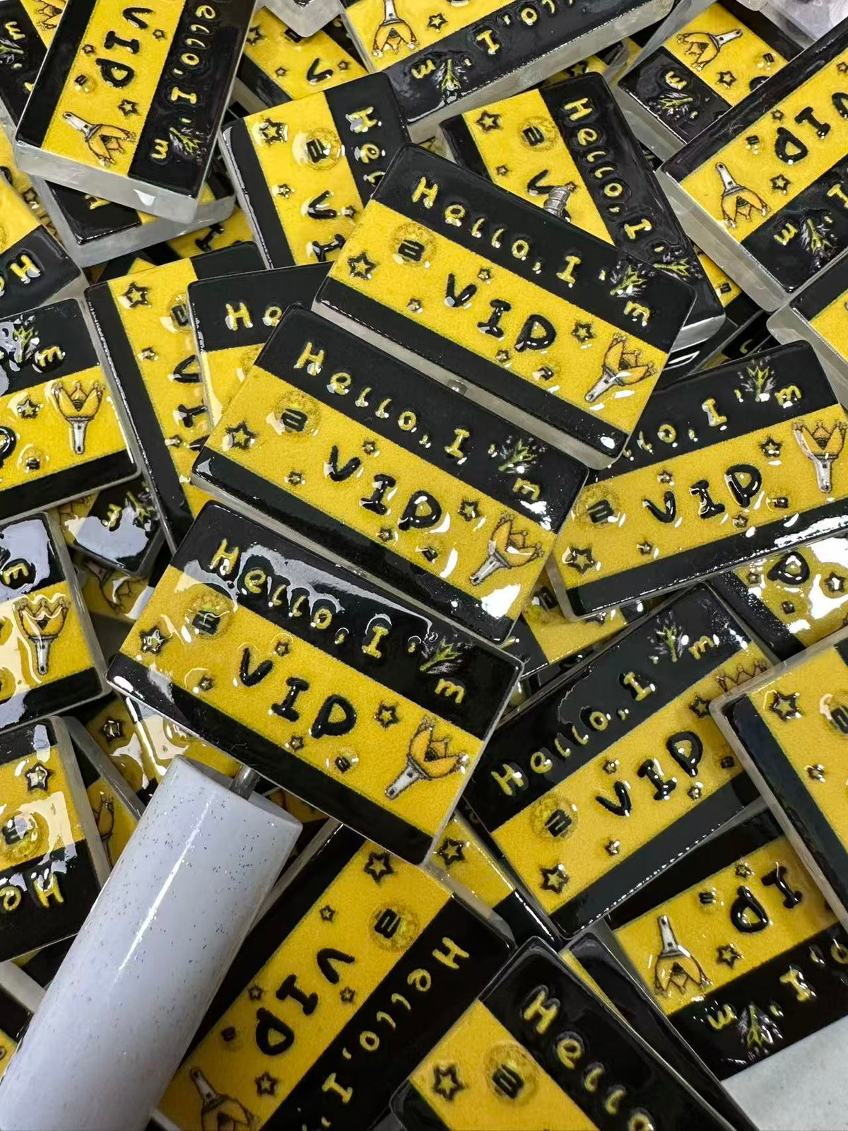 K‑pop Fan Nameplate Group Beads