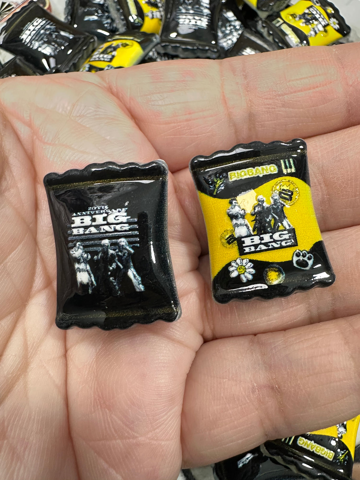 K‑pop Group Candy Bag Beads